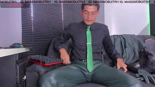 massimo g online show from 13, 4, 2026