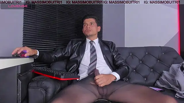 massimo g online show from 18, 4, 2026