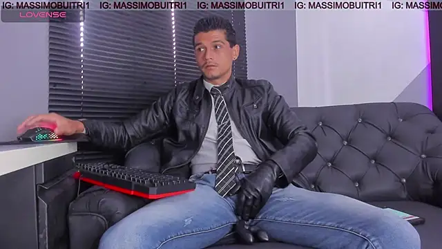 Snapshot of massimo_g chatting on 21, 4, 2026 massimo g online show from 21, 4, 2026