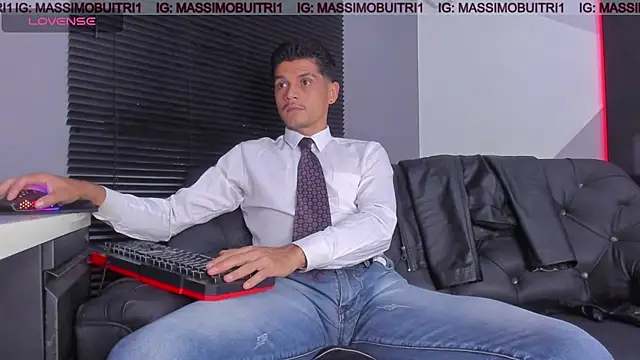 Snapshot of massimo_g chatting on 26, 4, 2026 massimo g online show from 26, 4, 2026