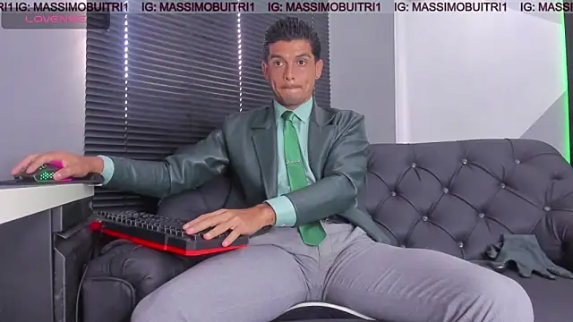 Snapshot of massimo_g chatting on 5, 5, 2026 massimo g online show from 5, 5, 2026