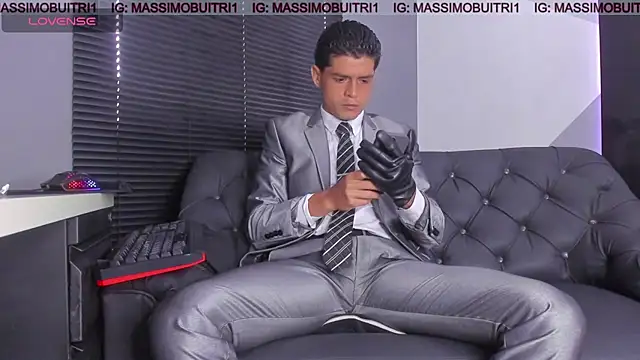 Snapshot of massimo_g chatting on 9, 5, 2026 massimo g online show from 9, 5, 2026
