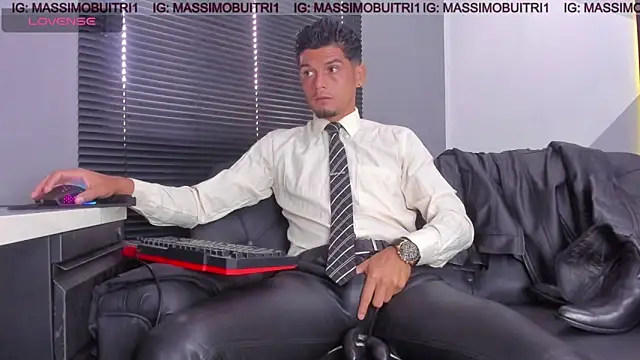 Snapshot of massimo_g chatting on 2, 6, 2026 massimo g online show from 2, 6, 2026
