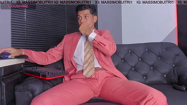Snapshot of massimo_g chatting on 5, 6, 2026 massimo g online show from 5, 6, 2026