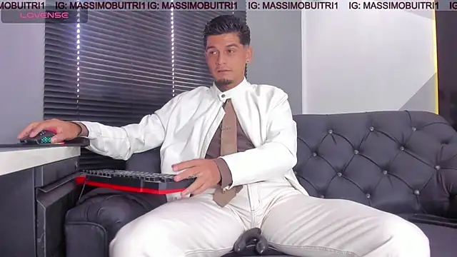 Snapshot of massimo_g chatting on 11, 6, 2026 massimo g online show from 11, 6, 2026