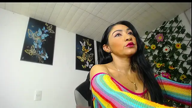 luzcastillo07 online show from 27, 2, 2026