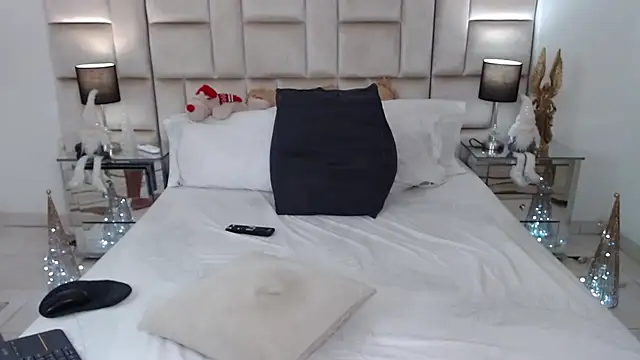 JesicaTaylorxx online show from 12, 12, 2024