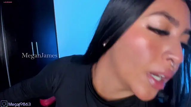 meganjames1 online show from 1, 4, 2026