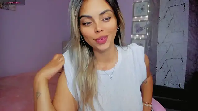 Snapshot of Gabby_prieto chatting on 18, 6, 2026 Gabby prieto online show from 18, 6, 2026