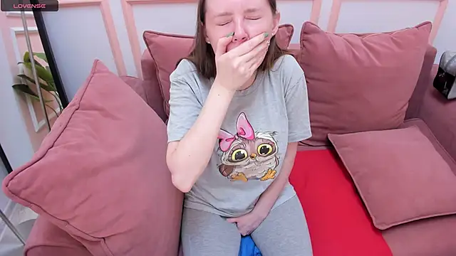 JannaVerdi  online show from 19, 9, 2025