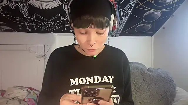 FRRANNKIE online show from 4, 1, 2025