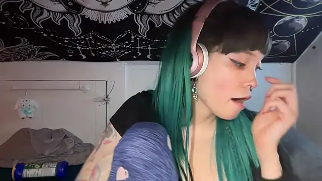 FRRANNKIE online show from 4, 2, 2025