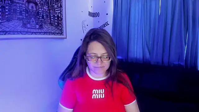 Snapshot of Ivette_Shaira chatting on 6, 7, 2026 Ivette Shaira online show from 6, 7, 2026