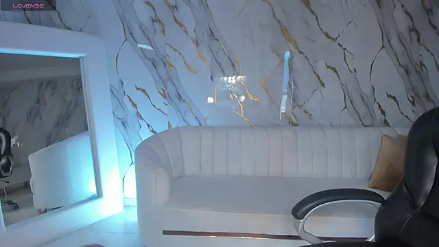 DannaCruz online show from 7, 10, 2025