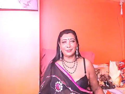 indiansarika65 online show from 10, 4, 2026