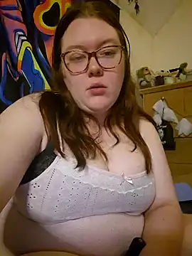 Sexycurvyemilyy online show from 2, 12, 2024