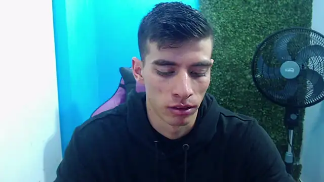 DEIBY BABY online show from 2, 1, 2025