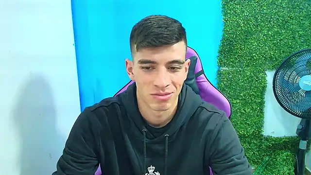 DEIBY BABY online show from 28, 1, 2025