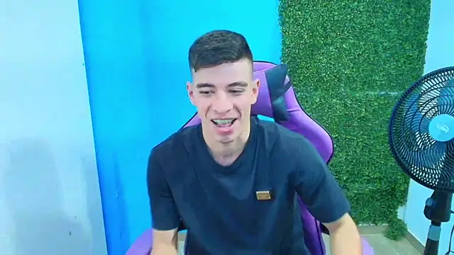 DEIBY BABY online show from 12, 2, 2025