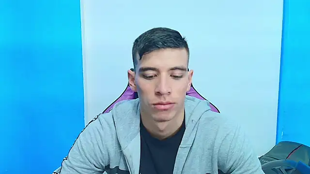 DEIBY BABY online show from 5, 3, 2025