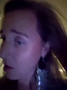 Snapshot of SkyelarSommer chatting on 23, 2, 2025 SkyelarSommer online show from 23, 2, 2025