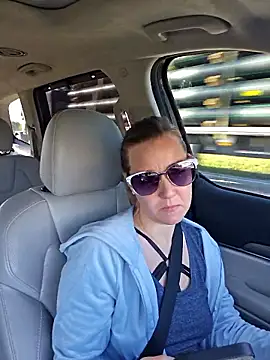 SkyelarSommer online show from 12, 1, 2026