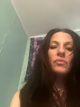 Snapshot of DominiqueX0 chatting on 28, 11, 2025 DominiqueX0 online show from 28, 11, 2025