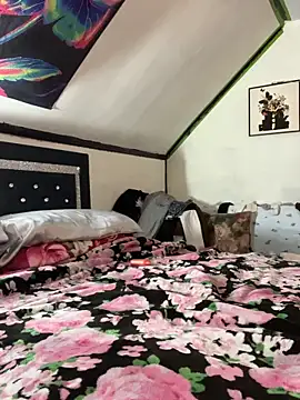 DominiqueX0 online show from 26, 4, 2026