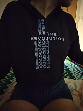 LissaThompsom online show from 24, 10, 2025