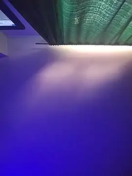 Snapshot of LissaThompsom chatting on 5, 2, 2026 LissaThompsom online show from 5, 2, 2026