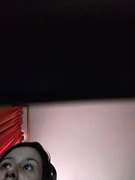 LissaThompsom online show from 24, 4, 2026