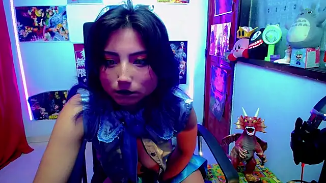 Snapshot of akai_krazna chatting on 13, 12, 2024 akai krazna online show from 13, 12, 2024