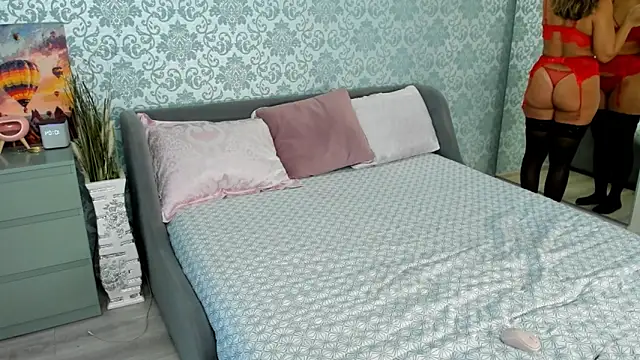 Snapshot of Ana_boom chatting on 7, 10, 2025 Ana boom online show from 7, 10, 2025