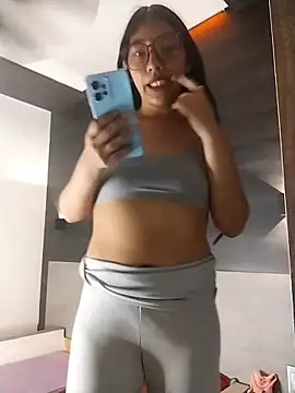 Umaru uwu online show from 21, 4, 2026