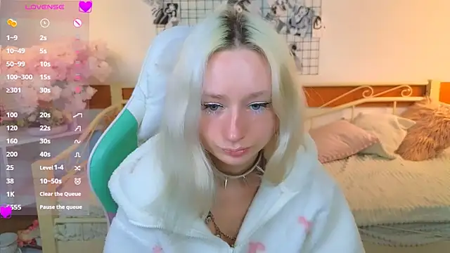 Katia Kim online show from 3, 4, 2026