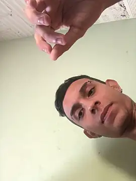 fran777775 online show from 17, 12, 2025