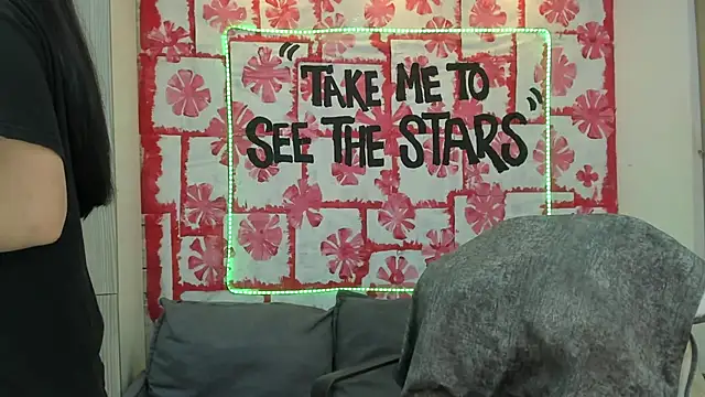 Mhelanny2 online show from 15, 3, 2025