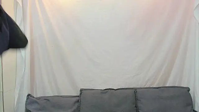 Mhelanny2 online show from 18, 9, 2025