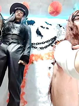 Snapshot of latintransbigcum chatting on 26, 10, 2025 latintransbigcum online show from 26, 10, 2025