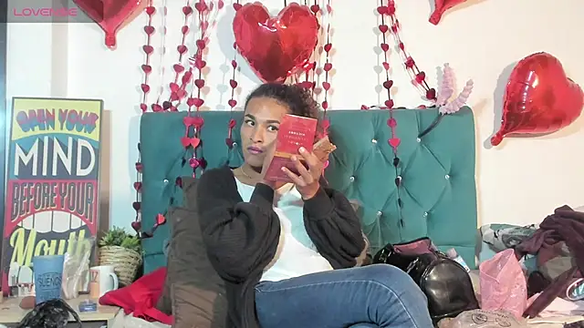 StefanyMiler online show from 18, 4, 2026