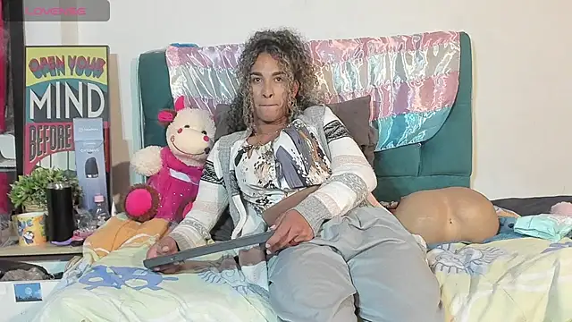 Snapshot of StefanyMiler chatting on 19, 6, 2026 StefanyMiler online show from 19, 6, 2026