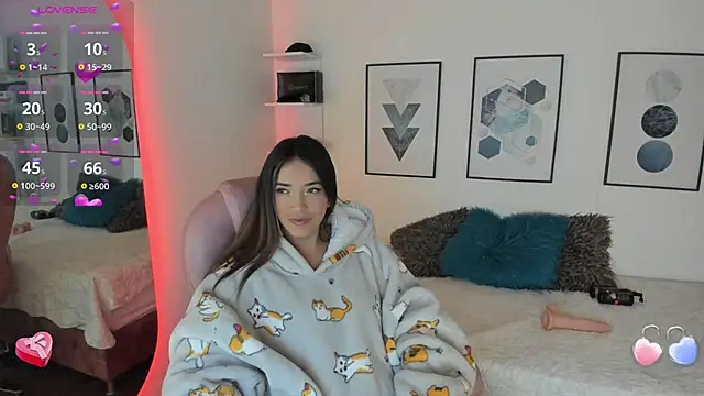 Snapshot of cristal__hot_1 chatting on 9, 2, 2025 cristal hot 1 online show from 9, 2, 2025