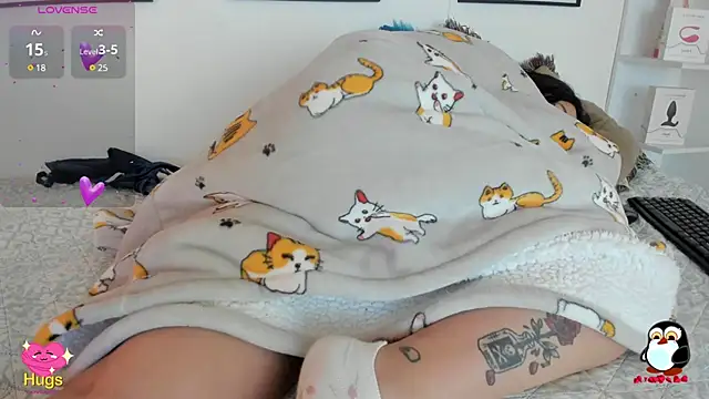 Snapshot of cristal__hot_1 chatting on 21, 2, 2025 cristal hot 1 online show from 21, 2, 2025