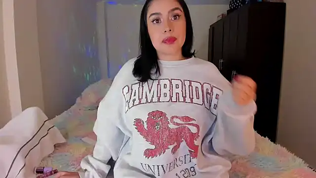 Snapshot of rosalie_lust chatting on 22, 2, 2025 rosalie lust online show from 22, 2, 2025