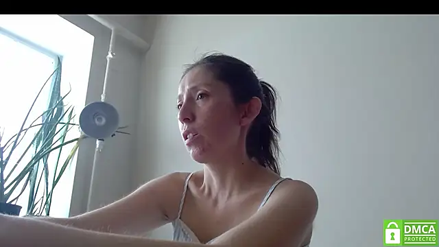 Sophi Cute online show from 28, 9, 2025