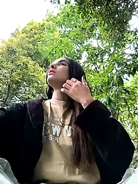 Sam Sara online show from 4, 2, 2025