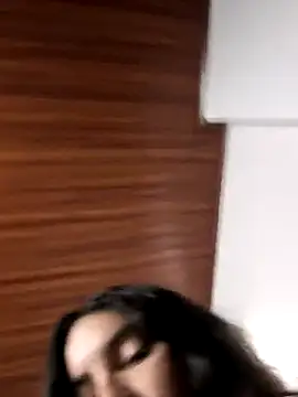 Sam Sara online show from 8, 3, 2025