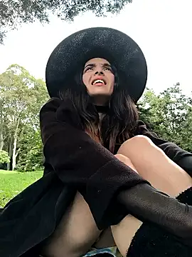 Sam Sara online show from 31, 10, 2025