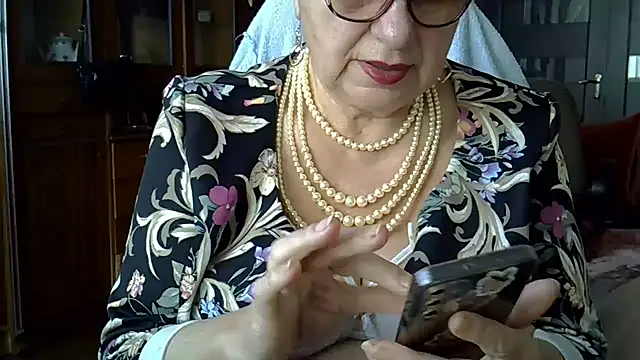 SweetCherry27 online show from 12, 3, 2025