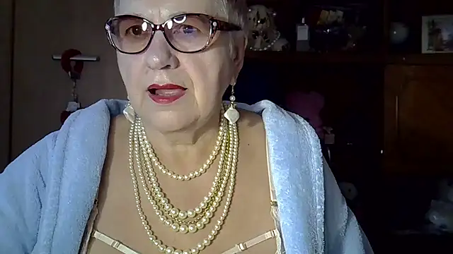 SweetCherry27 online show from 13, 10, 2025